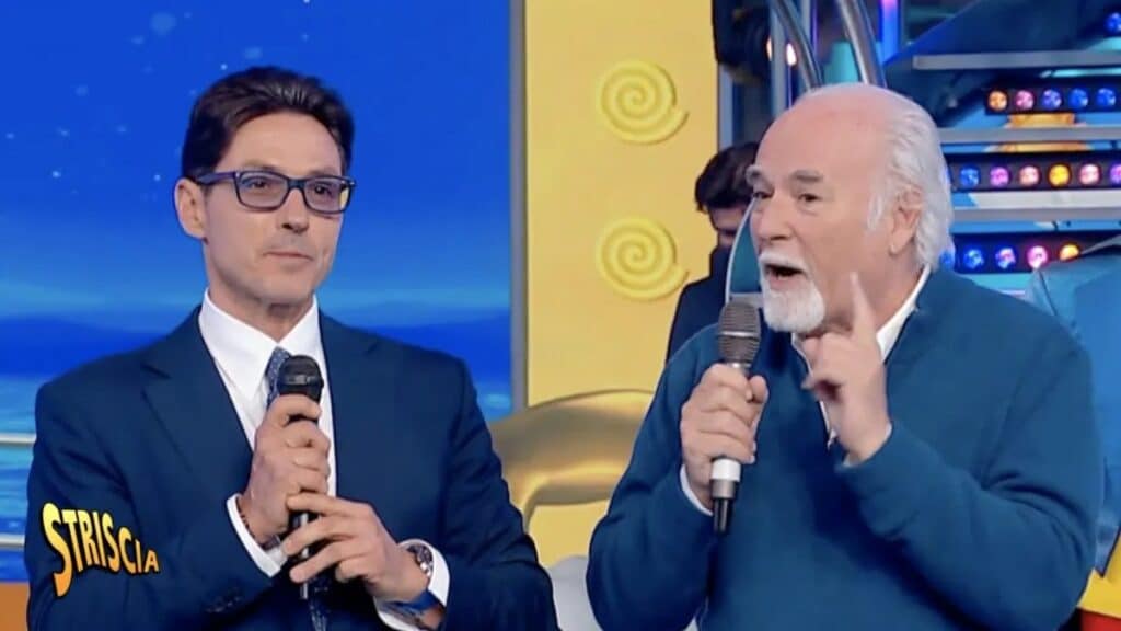 Pier Silvio Berlusconi irrompe negli studi di Striscia: “Antonio Ricci è un maestro”