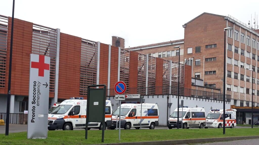 stupro ospedale 22enne vizzolo predabissi