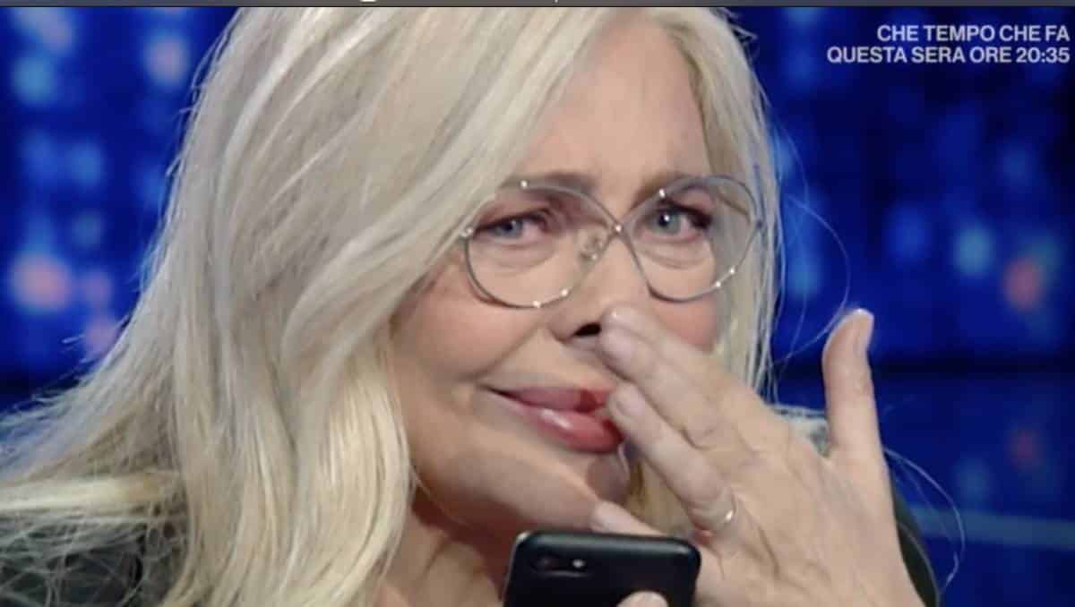 Mara Venier delusa dalle amicizie: "Che delusione vedere 'amici' sparire"