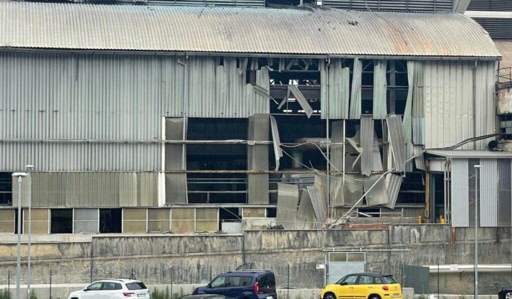 esplosione fabbrica alluminio feriti