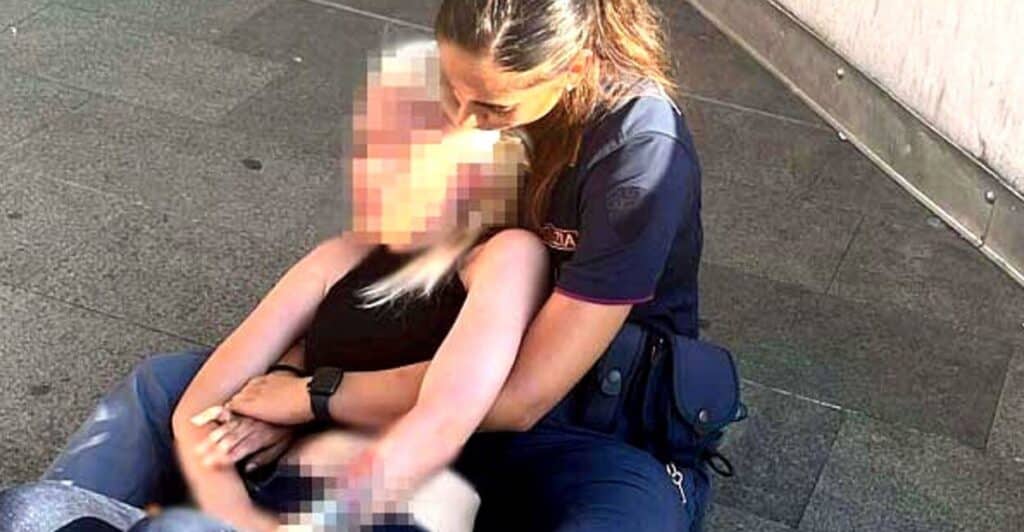 Poliziotta 23enne salva una ragazza dal suicidio a Como