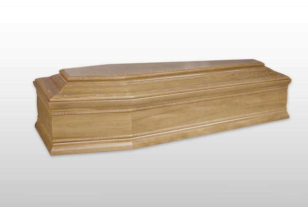 "Vendo cassa da morto mai usata", lo strano annuncio apparso sui social