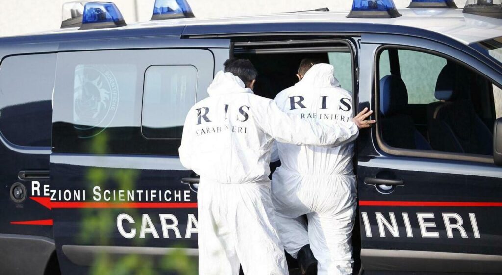 L'uomo è stato denunciato per truffa aggravata ai danni dello Stato e occultamento di cadavere