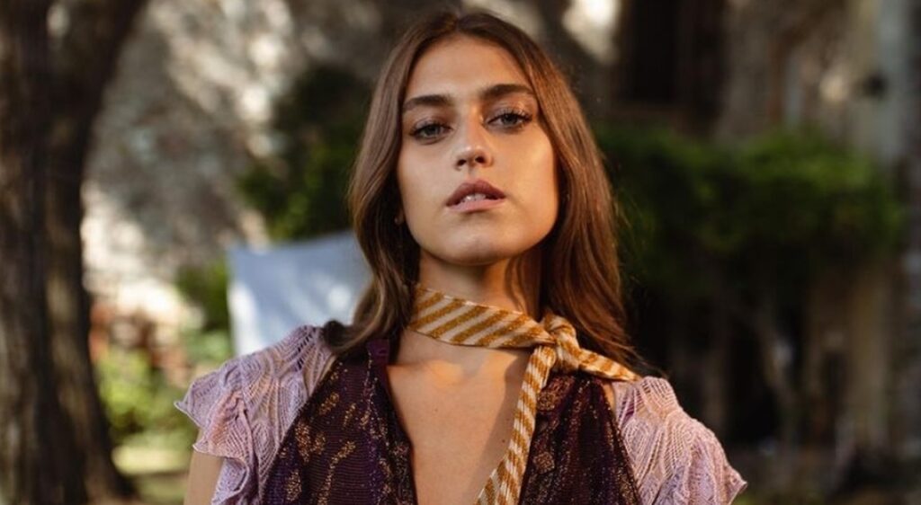 Gaia senza filtri sulla sua vita sentimentale: "Con una donna è stato semplice, con un uomo no”