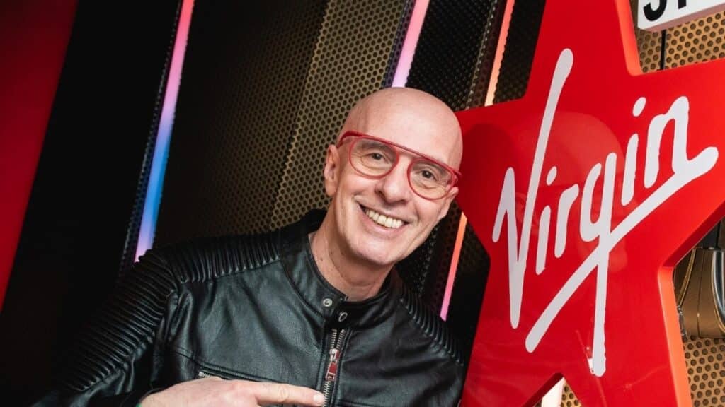 "Continua a soffiare nel vento. Nessuno ti dimenticherà mai. Te lo prometto.”