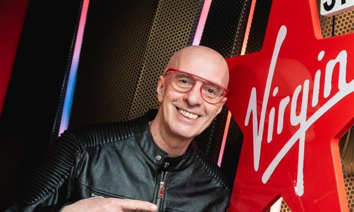 "Continua a soffiare nel vento. Nessuno ti dimenticherà mai. Te lo prometto.”