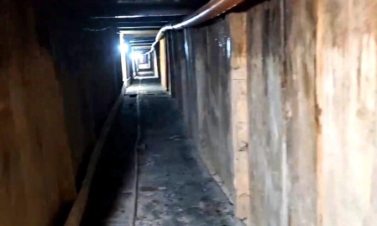 Polizia sventa una rapina e scopre un tunnel nascosto di 220 metri: l'incredibile scoperta