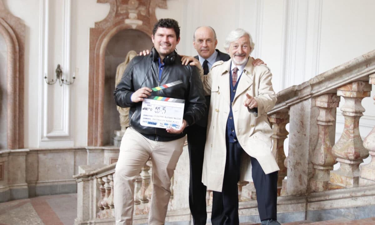In prima serata il film "Quel posto nel tempo" con Leo Gullotta su Cinema Excelsior
