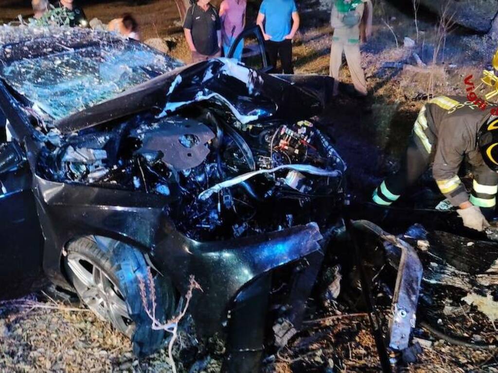 Incidente a Nuoro, 40enne finisce contro un albero: donati gli organi