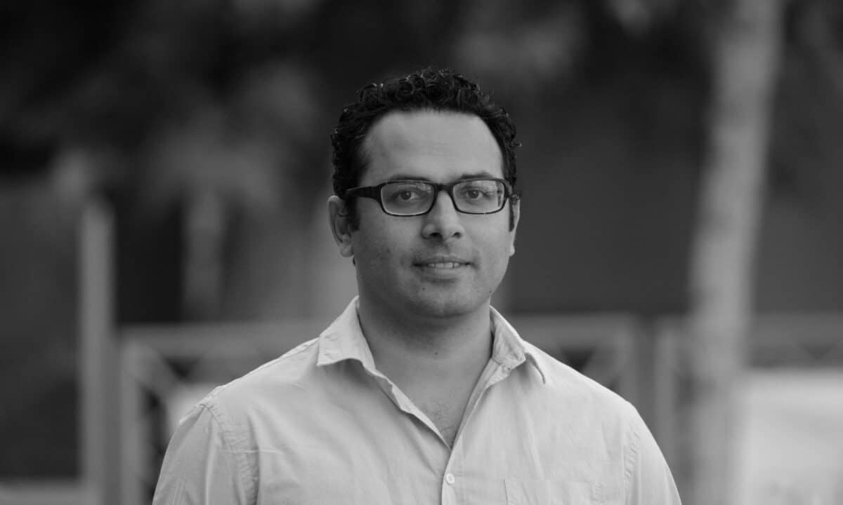 Napoli Film Festival, preapertura con Ali Asgari e “La bambina segreta”