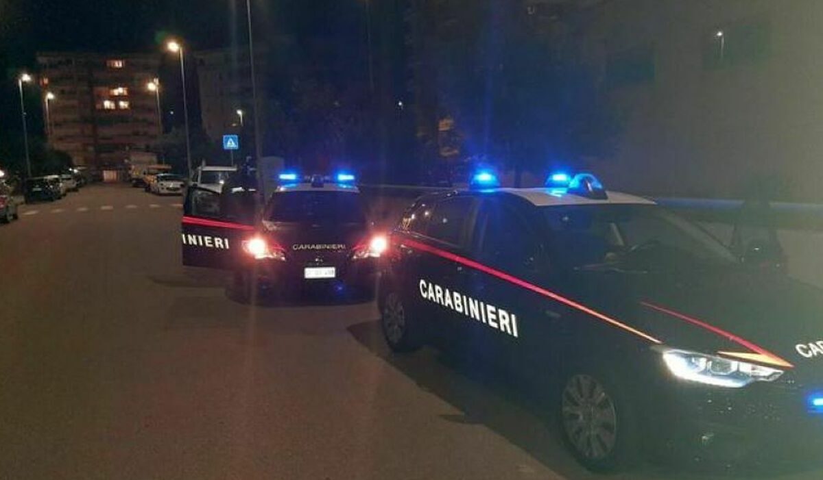 Piacenza, cena tra amici finisce in tragedia: aggressore si dà alla fuga