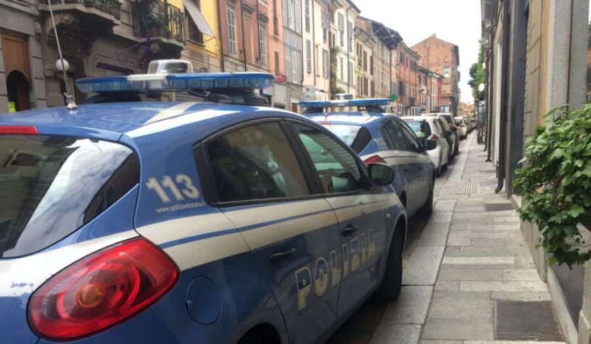 catania litigio donne 26enne fiamme