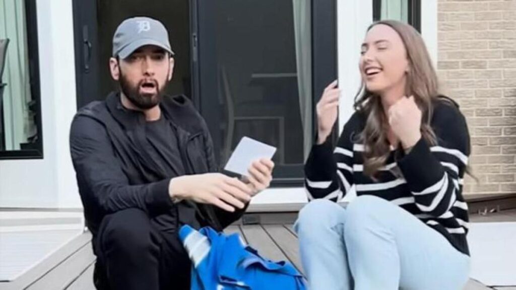 La figlia di Eminem aspetta un bimbo: l'annuncio nel nuovo video del cantante