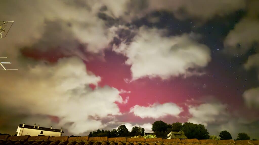 aurora boreale italia (foto Katia Zatini)