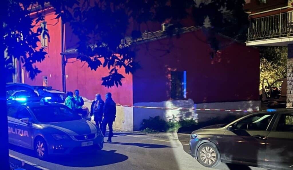 spari pisa uomo ucciso